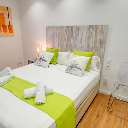 The Moonlight Seaview By Hello Homes Apartman Sitges