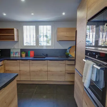 The Moonlight Seaview By Hello Homes Apartman Sitges