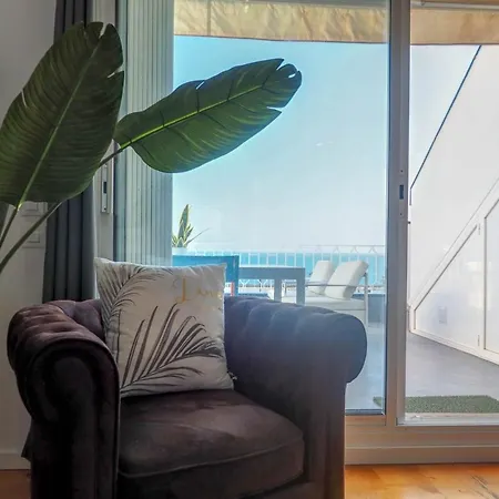 The Moonlight Seaview By Hello Homes Sitges