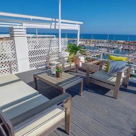 The Moonlight Seaview By Hello Homes *