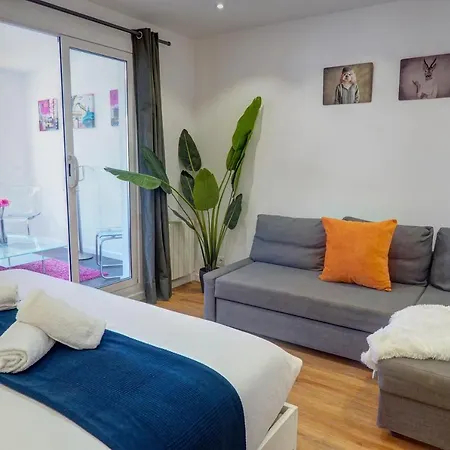 Apartman The Moonlight Seaview By Hello Homes Sitges