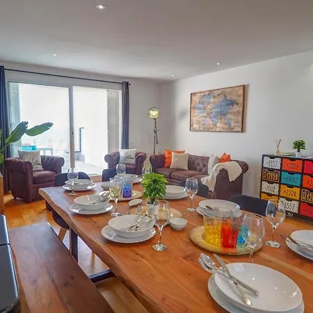 Apartment The Moonlight Seaview By Hello Homes Sitges