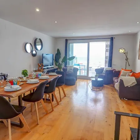 Apartmán The Moonlight Seaview By Hello Homes