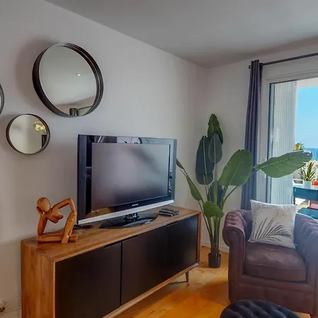 Apartmán The Moonlight Seaview By Hello Homes *