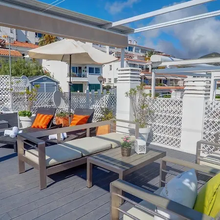 The Moonlight Seaview By Hello Homes Apartmán *