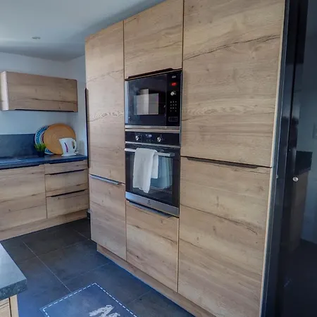 The Moonlight Seaview By Hello Homes Apartmán